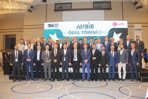 Hububat ve Bakliyat İhracatının Yıldızları Ödüllendirildi